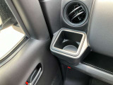 当店ではお車の下回りもチェック!気になる錆や腐食など程度の良いものだけを展示しております!安心してお買い求め下さい。