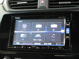 ナビゲーションは純正メモリーナビ(VRU-225CVi)を装着しております。AM、FM、CD、DVD再生、Bluetooth、音楽録音再生、フルセグTVがご使用いただけます。