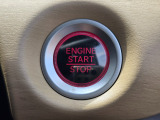 鍵を取り出さずに始動できるプッシュスタート。快適にお使いいただけます。
