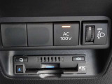 非常時やキャンプなどに役立つAC100Vコンセント付きです。ETCも装備してます。