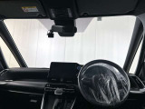 車内洗浄・艶出し・除菌&消臭と、隅々までまるまるクリーニング!洗浄剤は天然素材のため、肌に優しい仕上がりです。