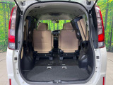 後席を格納すると、これだけの広さが!シーンに合わせたシートアレンジで、大きな荷物も積むことが出来ます♪
