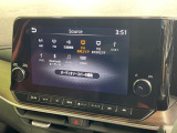 【純正9型ナビ】人気の純正ナビを装備。オーディオ機能も充実しており、Bluetooth接続すればお持ちのスマホやMP3プレイヤーの音楽を再生可能!毎日の運転がさらに楽しくなります!!