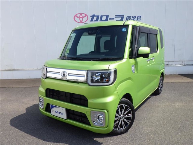 トヨタ ピクシスメガ 