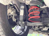 お車を安心してお乗りいただく為には、足回りの定期点検が欠かせません。サービスサポート(有償保証)では無料点検もご提供しており、安心のカーライフをお過ごしいただけるサポート体制が整っています。
