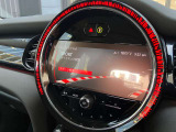 弊社お客様より頂いた下取車やデモカーが在庫の殆どを占めています。車の経歴や整備記録が分かり、ご安心してお車をお選び頂ける正規ディーラーならではのラインナップでございます。