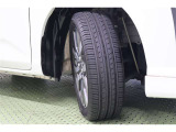 タイヤサイズ 175/55R15。