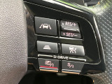 【全車速追従機能付クルーズコントロール】高速道路での長距離走行が楽に!!自動で速度を保つクルーズコントロールが、衝突軽減システムと連携し、前方の車両を感知して車間を保つように速度調節してくれます!!