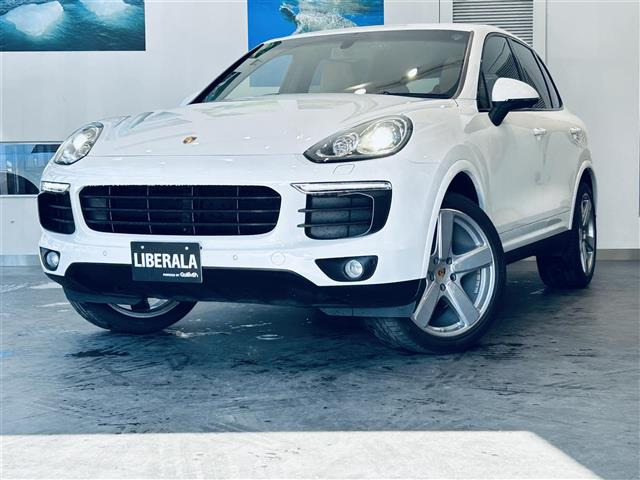 カイエン プラチナエディション 4WD 本革シート