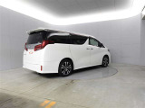 「ロングラン保証」付き!トヨタのお店で中古車をお買い上げいただいたすべてのお客様に安心で快適なカーライフをお約束する1年間の保証です。