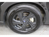 225/60R17タイヤ&純正17インチアルミホイール(ブラックメタリック塗装)。
