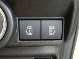 電動スライドドアの開閉スイッチです!運転席に座ったままでも操作することもできるので便利です♪