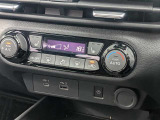 オートエアコンで温度を設定するだけで快適な車内環境を維持することができます!