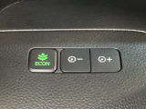 ECONモードをONにするとアクセルペダルの動きに対するエンジンの反応とエアコンの制御を切り換えることで、燃費のいい運転をするドライバーがペダルを踏んだ時と同じようにエンジンを制御します。