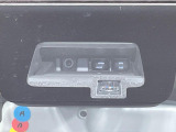 【誤発進抑制機能】駐車場でアクセルとブレーキを間違えてしまった際、ブレーキでサポート。うっかり事故の予防に役立ちます!
