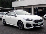 BMW在庫保有台数常時100台以上!ご来店の際はBMW本店(厚木市下荻野140-1)にご来店ください!弊社自慢の全天候型ショールーム!BMW在庫保有台数常時100台以上ございます!