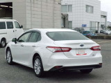 明るく広々、落ち着いた店内では、中古車のご検討・ご購入のほか、携帯電話(au)の購入等、様々なご相談に幅広く応えていきます♪