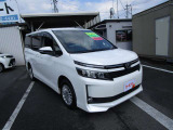 ヴォクシー 2.0 X 4WD 