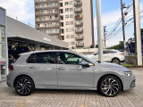 フォルクスワーゲンを知り尽くした専門スタッフが専用診断機で徹底チェック。認定中古車ならではの品質と安心をお届けします。