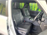 運転席シート廻りは使用感も少なく、良好な状態となっています。丁寧に使われていたことがよくわかりますね。