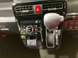 納車前にはプロのメカニックが、各部の点検を行います。ディーラーにしか出来ない品質、そしてサービスできっと満足していただけると思います!