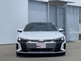 e-tron GT クワトロ 4WD 