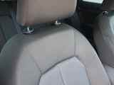 Audi正規ディーラーが高品質をお約束。高度な訓練・教育を受けたAudi専任メカニックが、100項目にもおよぶ精密な点検を実施いたします。すべてをクリアしたAudi車だけが、あなたのお手元に届けられるのです。