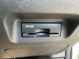 ETCがあればストレスなく料金場を通過できます。あと小銭がたくさん増えることなく、キャッシュレスでらくらく!