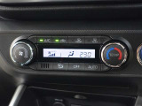 オートエアコンを装備しております!自動で調整してくれますので、車内も快適です☆