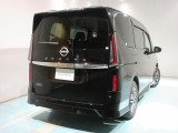 セレナ 2.0 ハイウェイスターV 4WD 
