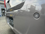 車体の前後に障害物を感知すると、お知らせてくれる機能が付いているので安心です。