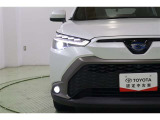 洗練されたデザインのBi-BeamLEDヘッドランプ。LEDシーケンシャルターンランプ、クリアランスランプ、デイタイムランニングランプを備えています。オートライト搭載。オートハイビームも装備しています