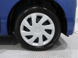 タイヤサイズは155/65R14です。