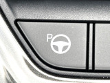 【駐車支援システム】駐車スペースを検知し、スムーズな駐車をアシスト。狭いスペースへの駐車など、駐車に自信の無い方におすすめの機能です♪