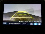 リアカメラ付きで後退時も安心です。