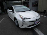 プリウス 1.8 S E-Four 4WD 