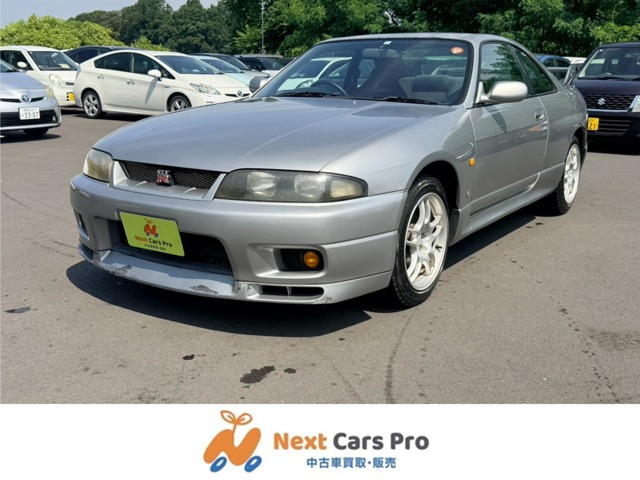 日産 スカイラインGT-R 