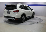 フォレスター 2.0 アドバンス 4WD 