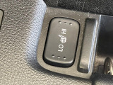 【シートヒーター】寒い日に重宝するシートヒーター!エアコンより早く温まってくれるので寒がりの人も安心ですね♪エアコンの温風は乾燥するから苦手、という方にもをおすすめです。