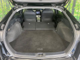 後席を格納すると、これだけの広さが!シーンに合わせたシートアレンジで、大きな荷物も積むことが出来ます♪
