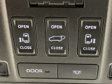 運転席天井部のサテライトスイッチです。
