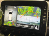 【アラウンドビューモニター】専用のカメラにより、上から見下ろしたような視点で360度クルマの周囲を確認することができます☆死角部分も確認しやすく、狭い場所での切り返しや駐車もスムーズに行えます。