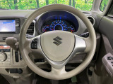 【ステアリングスイッチ】運転中、前方から目線をそらすことなく、オーディオ等の操作が可能な便利機能!安心&快適なドライブを演出してくれます♪