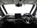 デリカミニ T プレミアム 4WD 