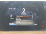 エマージェンシーブレーキは前方の車両や歩行者との衝突回避をサポートします。車両や歩行者と衝突の恐れがある時に警報とブレーキにより、運転者の衝突回避操作を支援します。