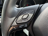 ステアリングスイッチ付!運転中も目線を動かす事無く音量等の操作可能!