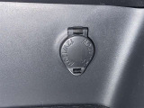 シガーソケット用の充電器が使用可能です!