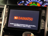 【純正ナビ】人気の純正ナビを装備。オーディオ機能も充実しており、Bluetooth接続すればお持ちのスマホやMP3プレイヤーの音楽を再生可能!毎日の運転がさらに楽しくなります!!
