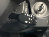 【クルーズコントロール】高速道路もラクラク走行。アクセルを離しても一定速度で走行ができ、長距離運転時の負担を軽減!加速・減速も簡単なスイッチ操作で調整できます。