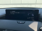 Bluetoothに接続することで、スマートフォンに入っている音楽アプリを車内で楽しめたり、通話が出来ます♪